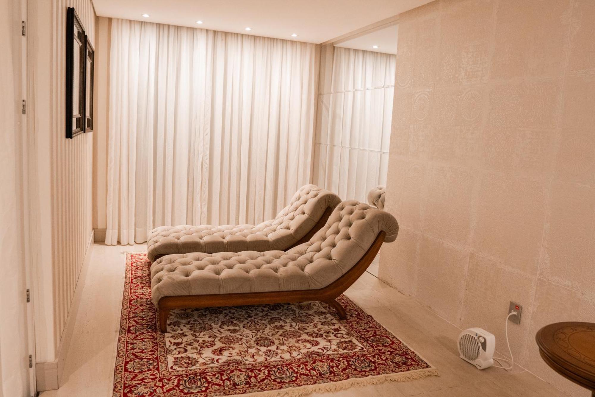 Daara Transamerica Collection