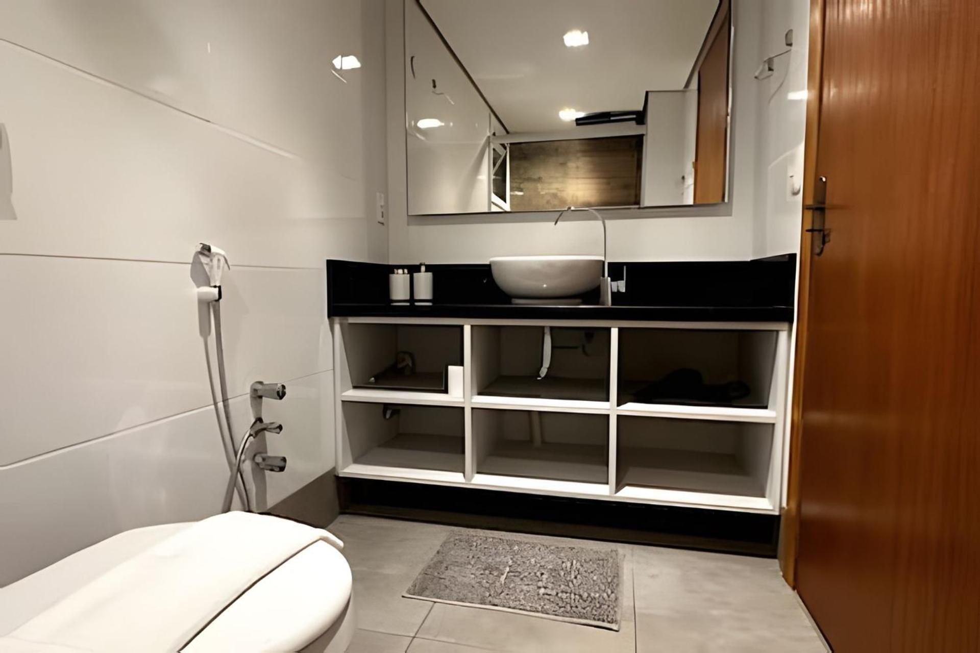 Apartamento 400m Ate A Rua Coberta *