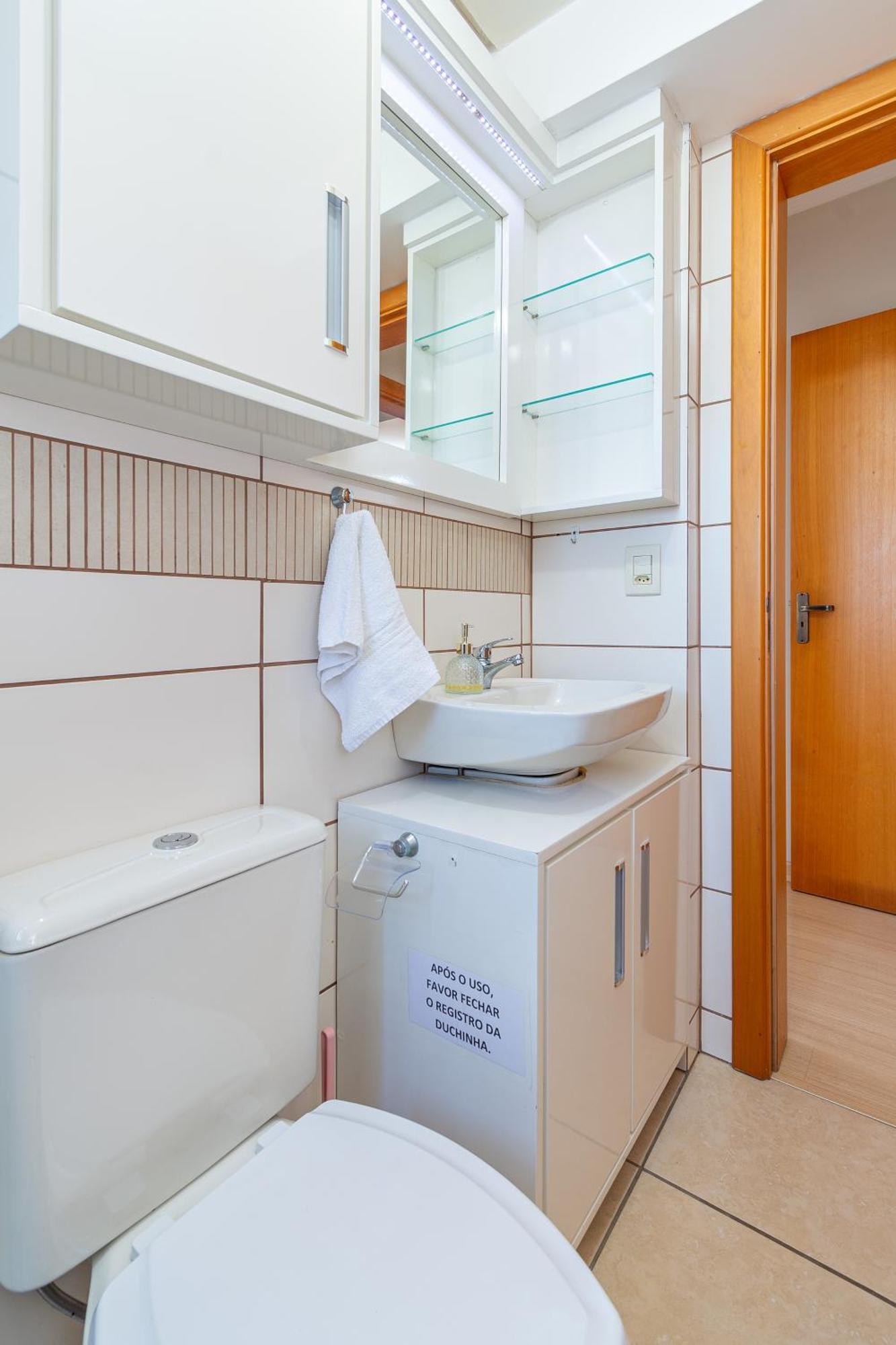 Apartamento Lagos De Gramado, 2d Na Av Borges De Medeiros *