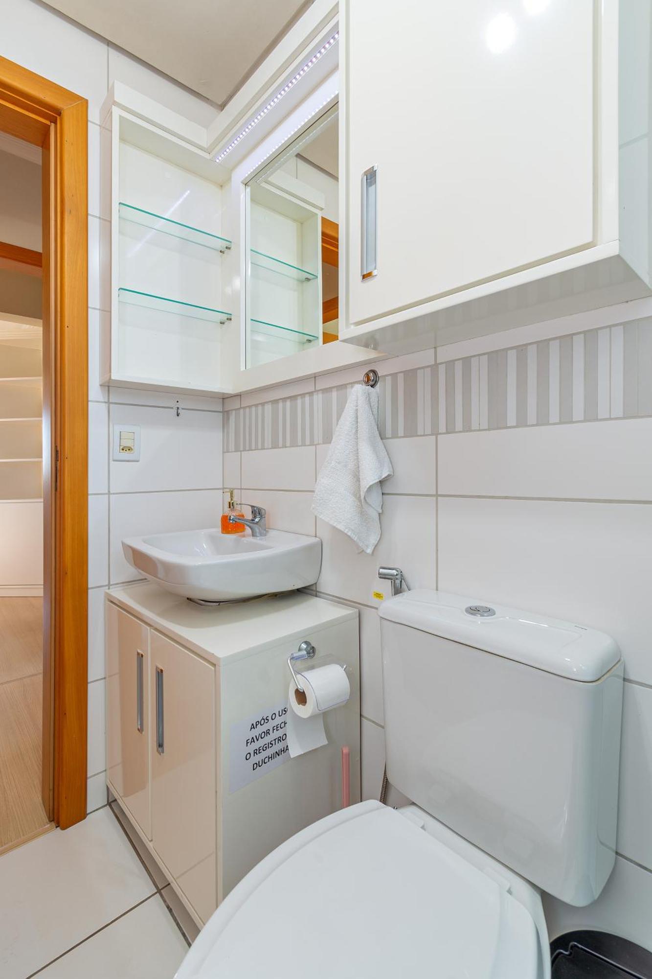 Apartamento Lagos De Gramado, 2d Na Av Borges De Medeiros *
