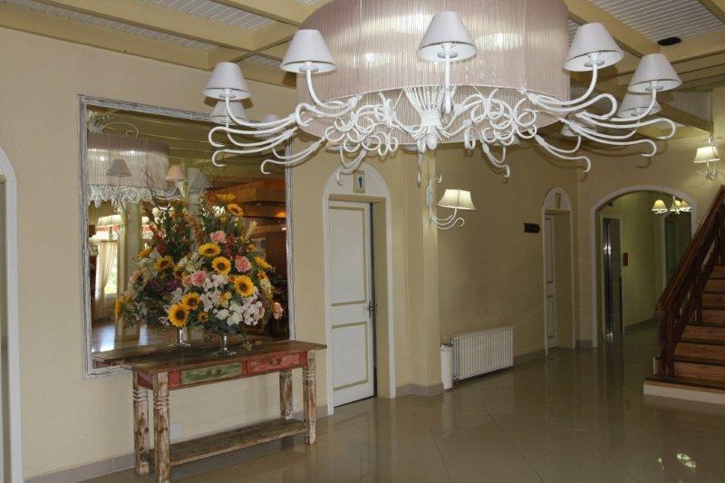 Hotel Galo Vermelho