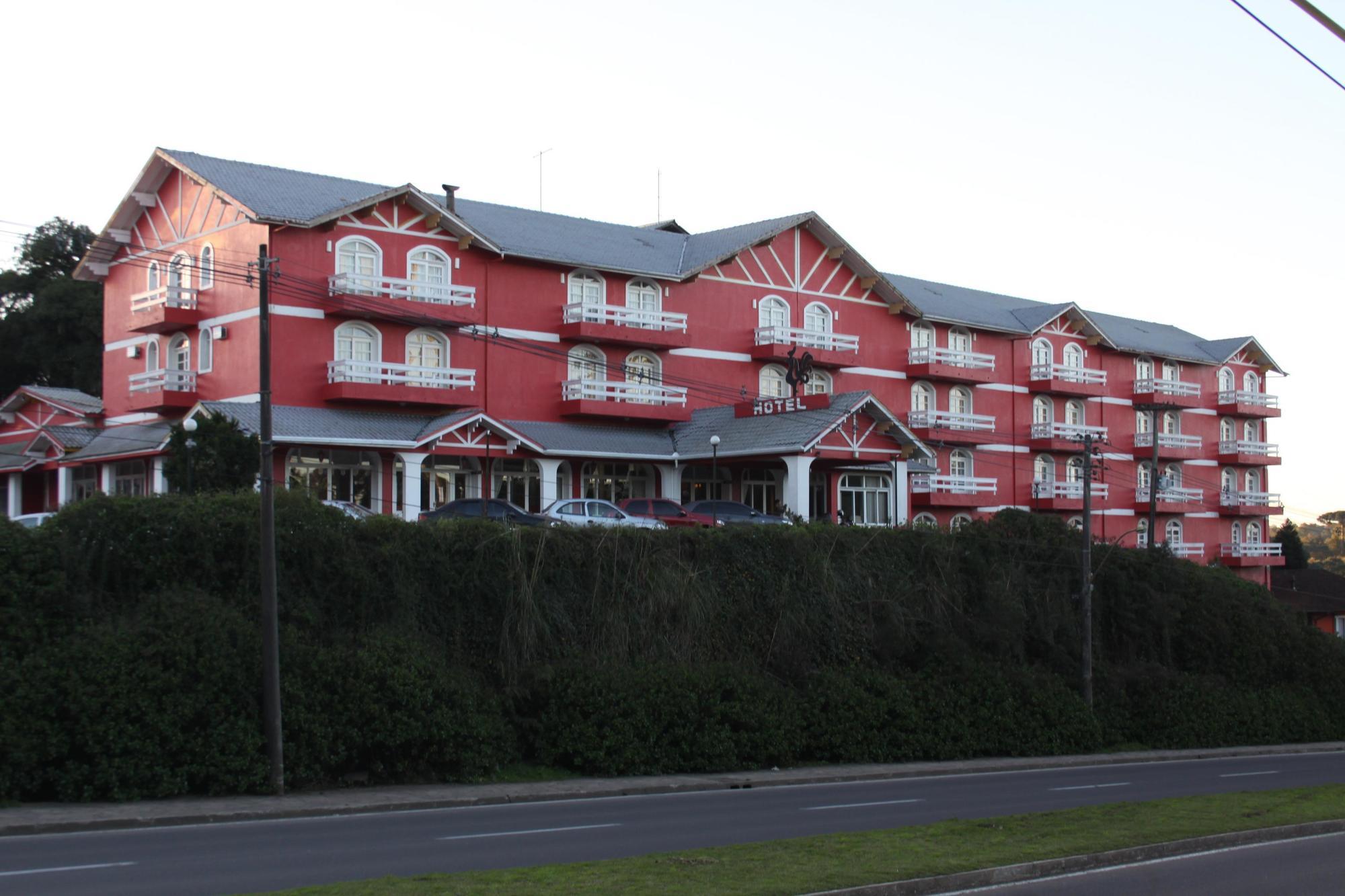 Galo Vermelho 3* Gramado