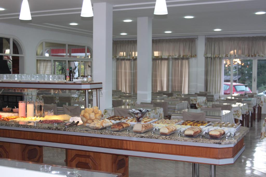 Hotel Galo Vermelho 3*