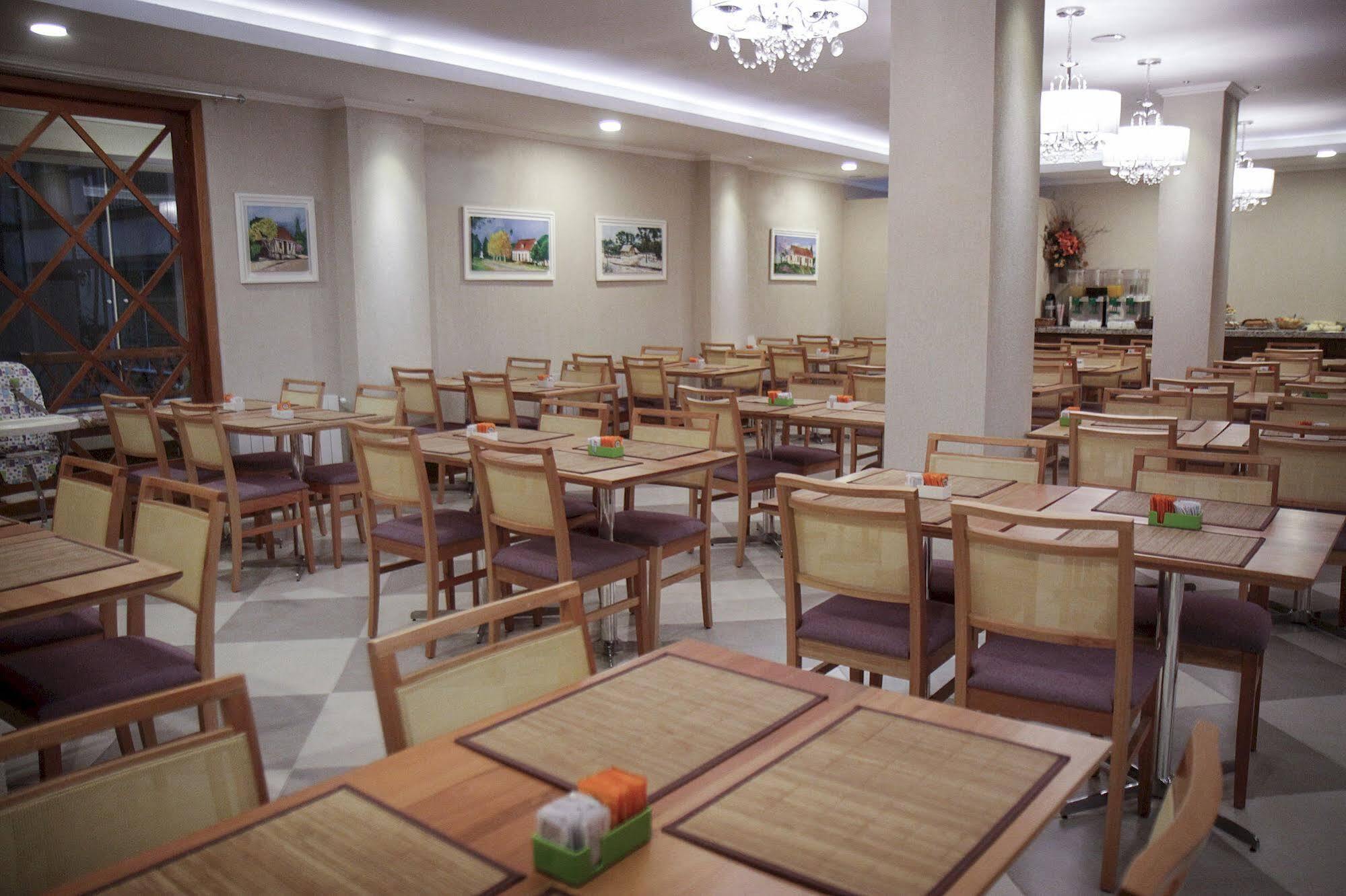 Life Infinity Hotel Gramado