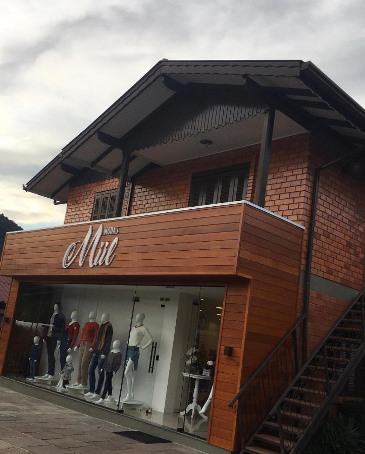 Apartamento Em 04 *